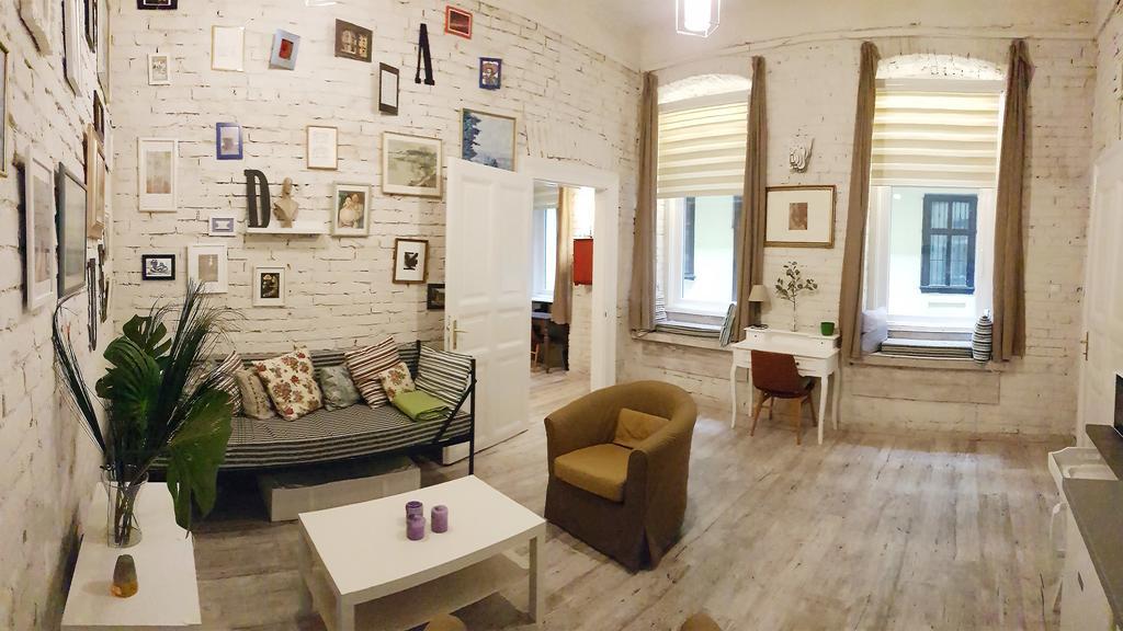 Bpr Wolf Apartment With Terrace Βουδαπέστη Εξωτερικό φωτογραφία